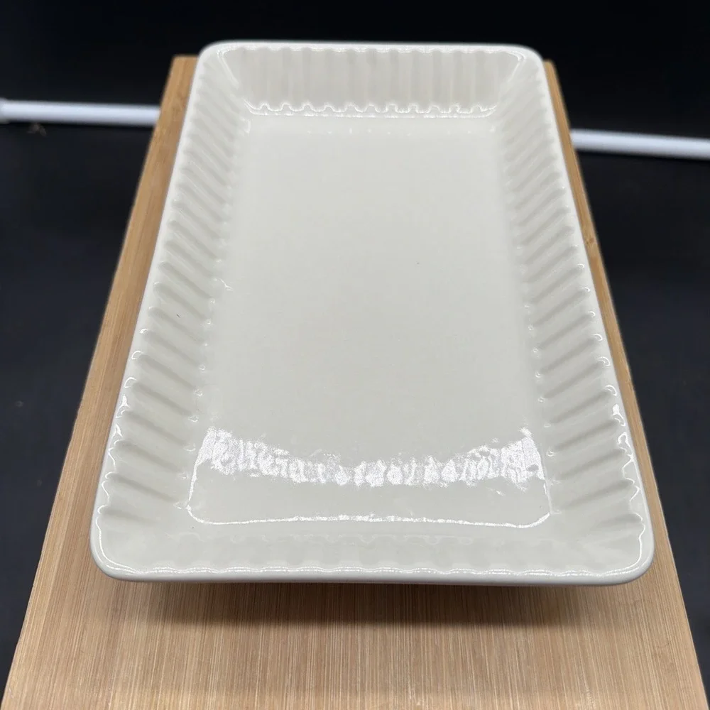 Longaberger Pottery Woven Traditions Ivory Rectangular Serving Tray 8.5